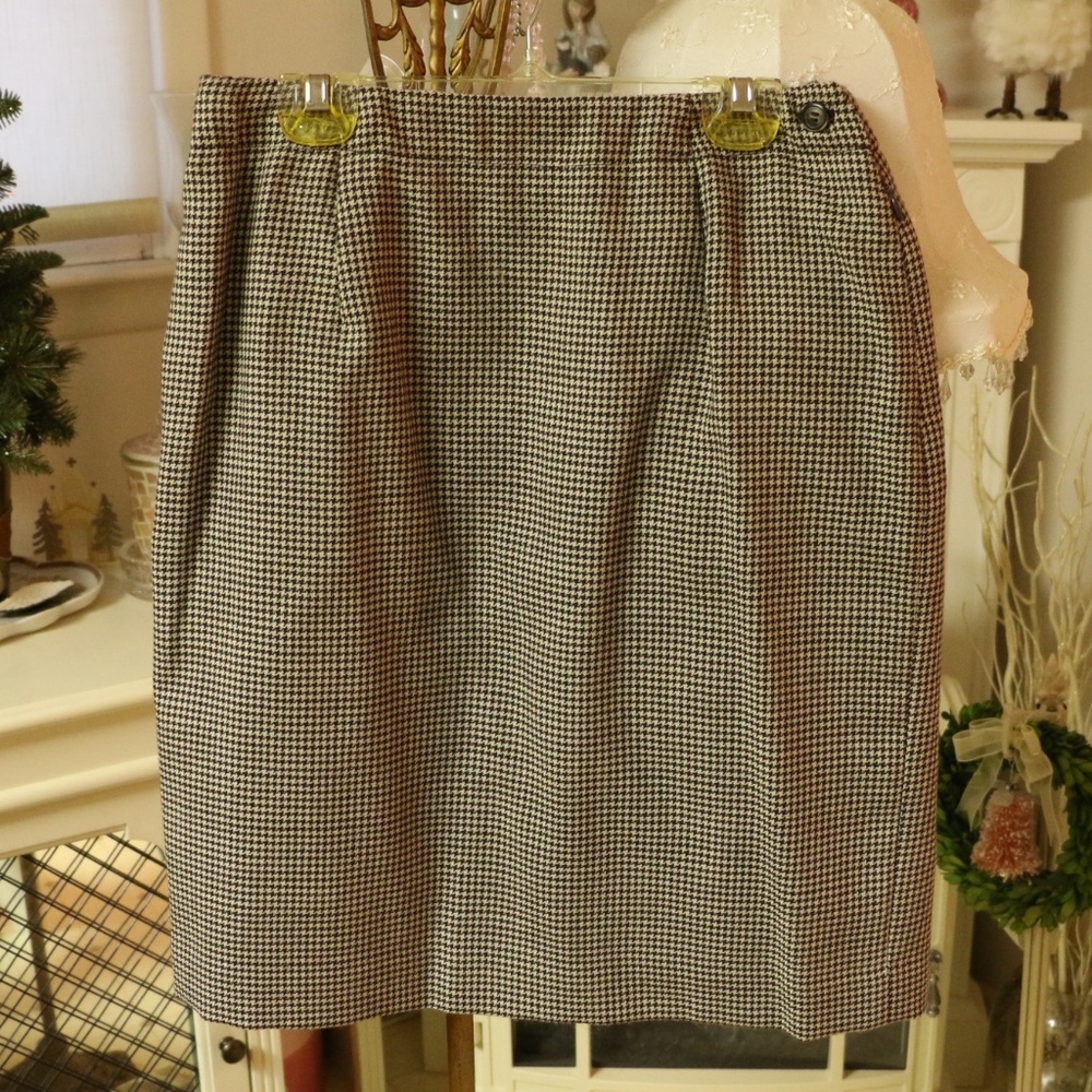 Black and White Checkered Jones New York Skirt